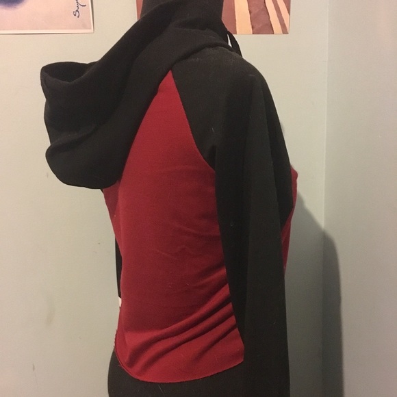 Cropped Hoodie by Mocking Top - Picture 2 of 2